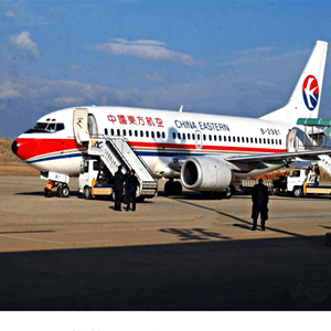 金昌金川空运公司航空快运业稳步发展的原因是什么？